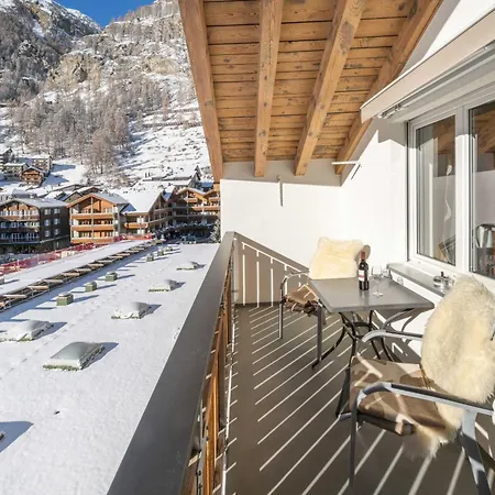 Penthouse Matterhorn Vista Церматт